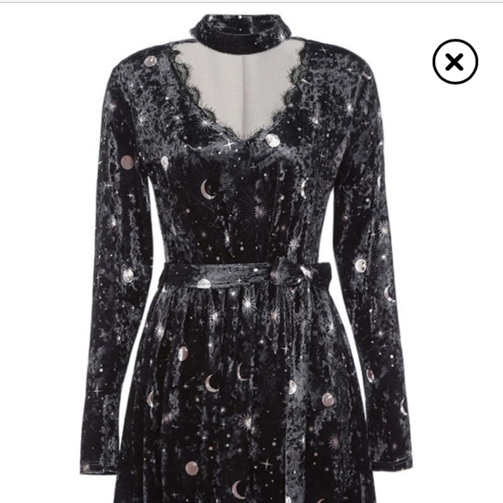 Long Sleeve Moon Print Dress